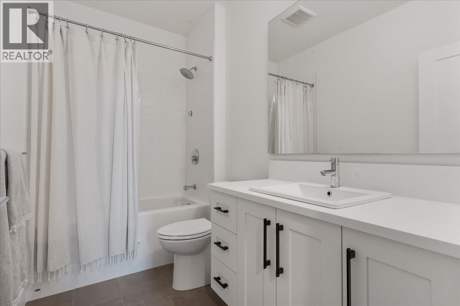1451 Jacobi Place, Coquitlam, British Columbia  V3E 0N3 - Photo 36 - R3059479