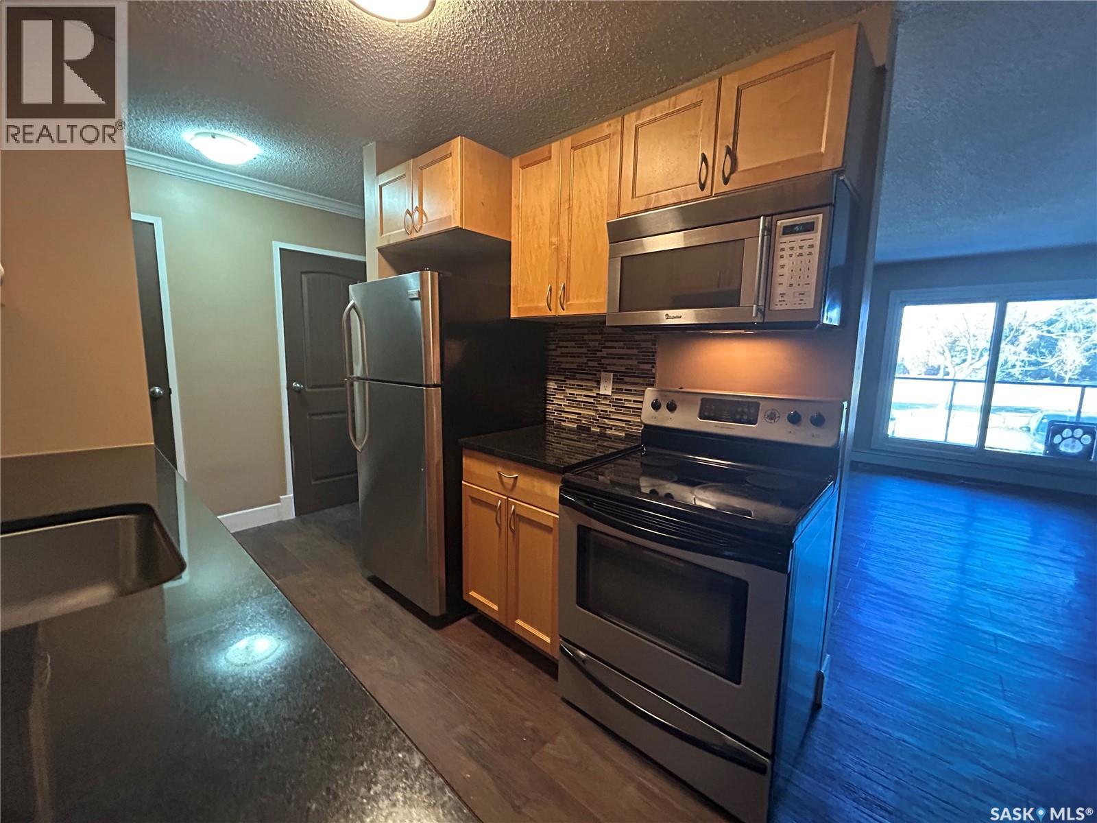 205 929 Northumberland Avenue, Saskatoon, Saskatchewan  S7L 3W8 - Photo 5 - SK021132