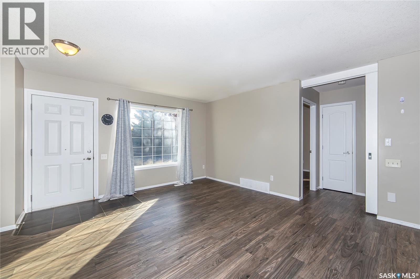 4 135 Keedwell Street, Saskatoon, Saskatchewan  S7W 0A3 - Photo 8 - SK021129