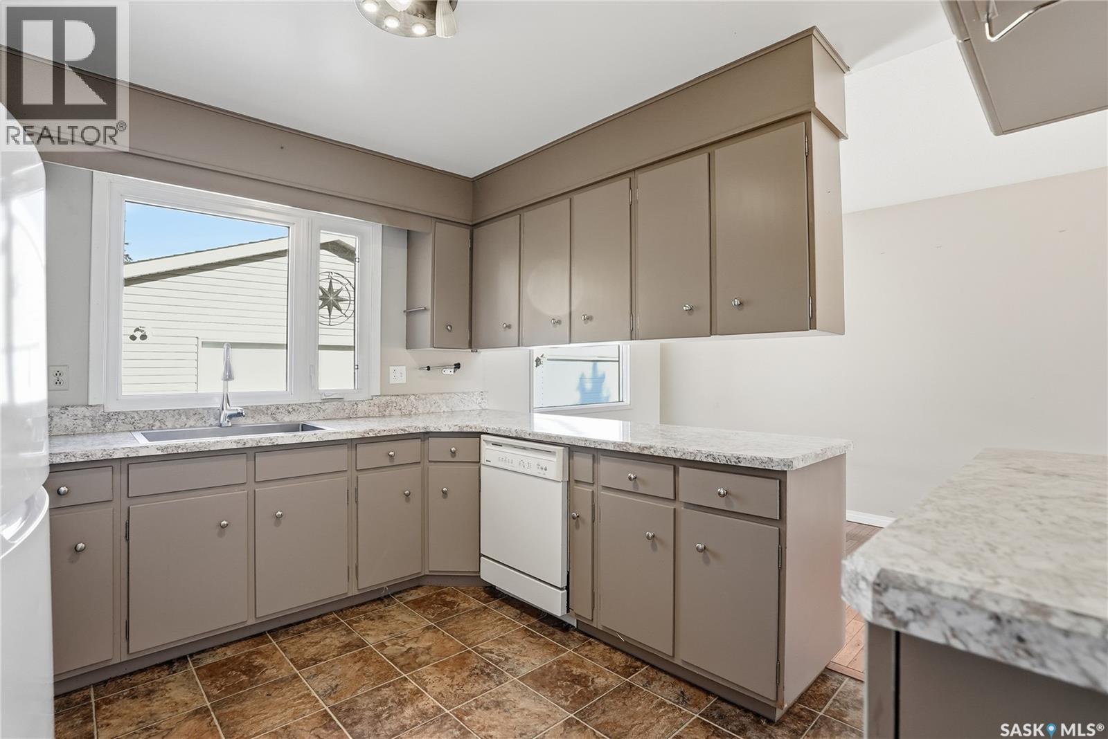 42 Red River Road, Saskatoon, Saskatchewan  S7K 1G3 - Photo 15 - SK021125