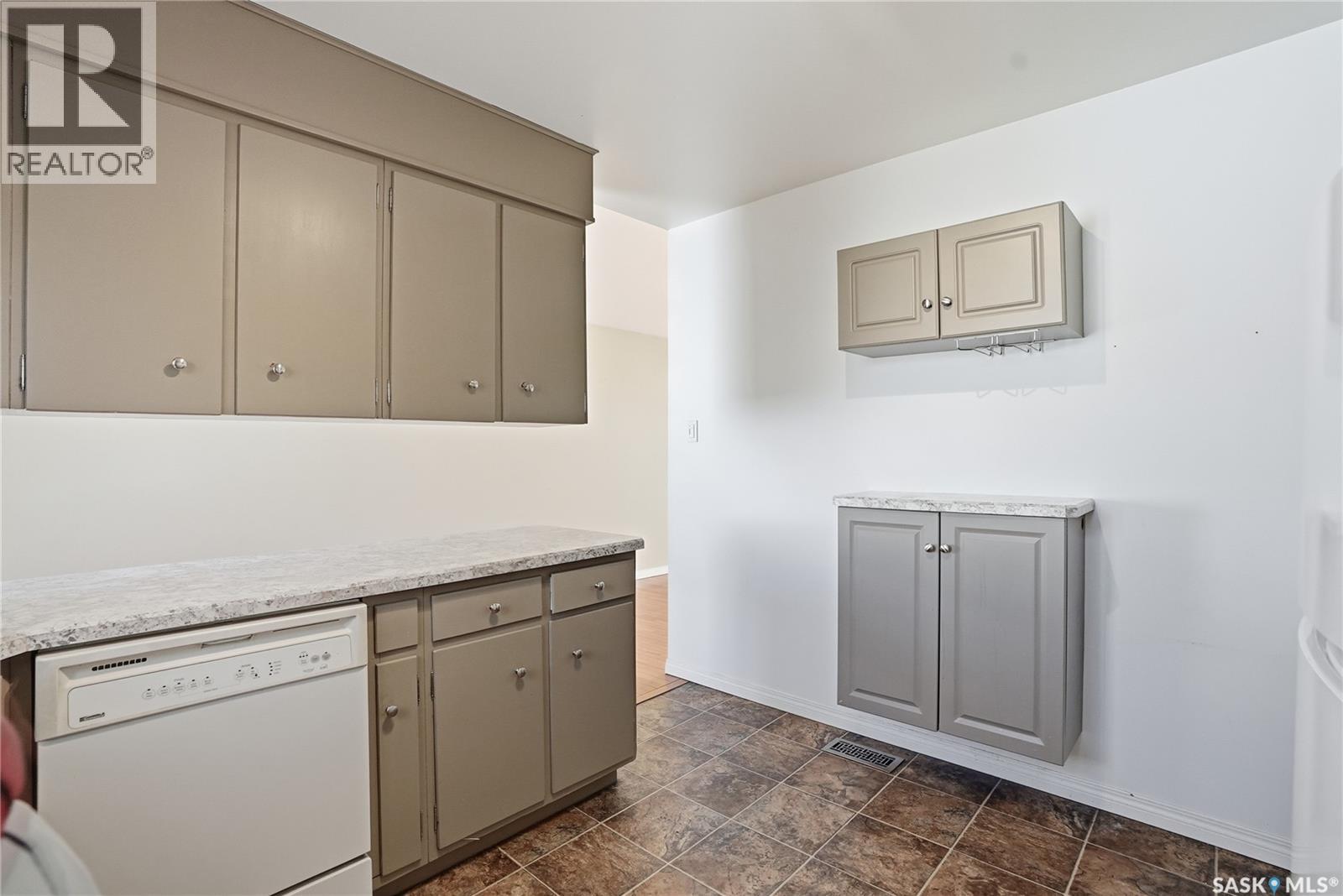 42 Red River Road, Saskatoon, Saskatchewan  S7K 1G3 - Photo 17 - SK021125