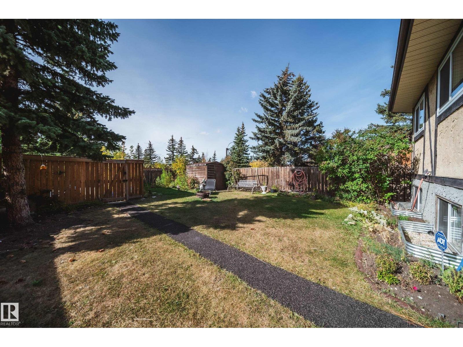 102 Woodvale Rd W Nw, Edmonton, Alberta  T6L 1P7 - Photo 22 - E4460015