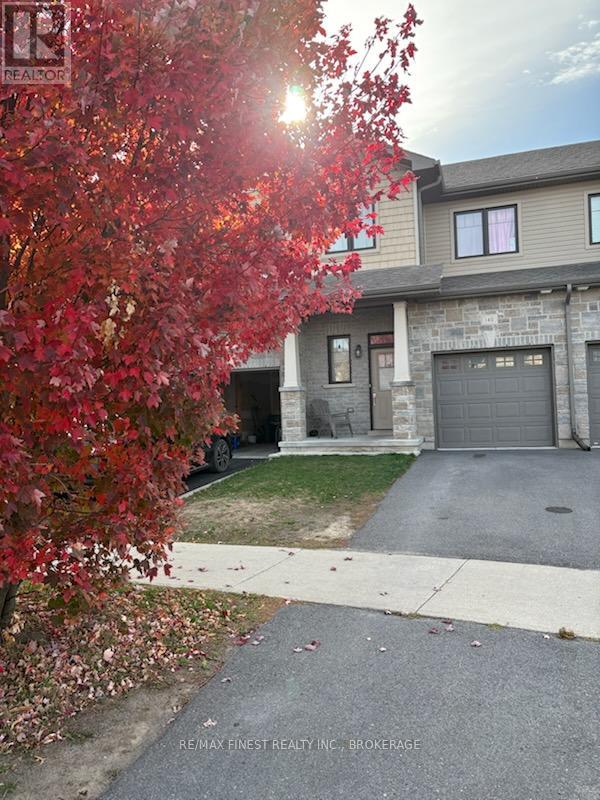 140 SIMURDA COURT, Loyalist, Ontario