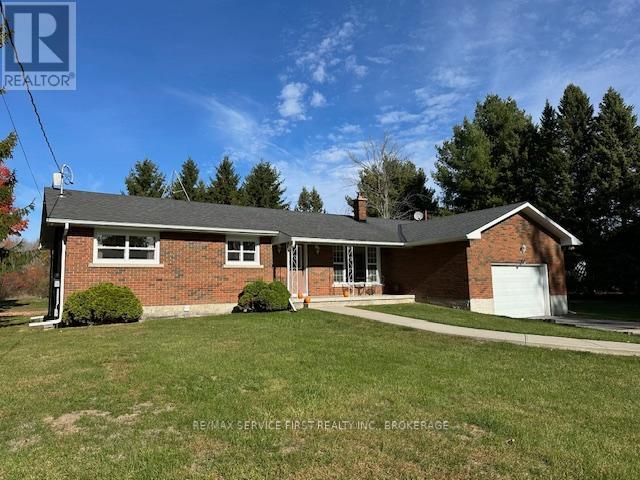 530 County Rd 2 Road, Front Of Leeds & Seeleys Bay, Ontario  K0E 1L0 - Photo 3 - X12469035
