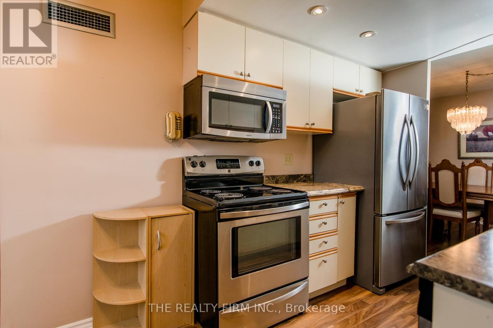 406 - 100 County Court Boulevard, Brampton, Ontario  L6W 3X1 - Photo 16 - W12469063