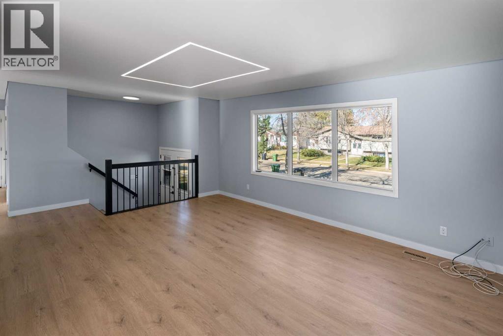 6209 42 Avenue, Camrose, Alberta  T4V 2W8 - Photo 7 - A2259835