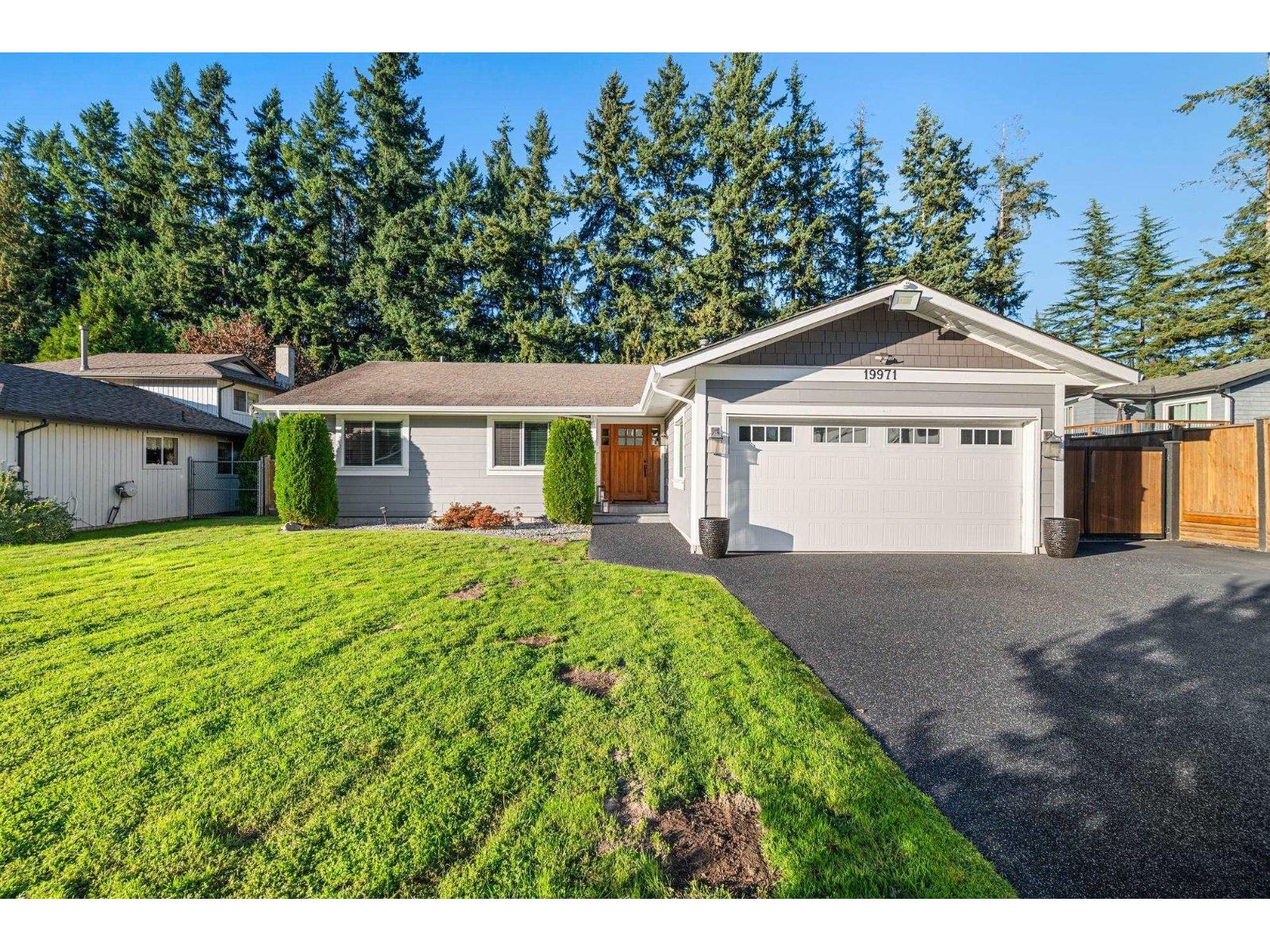 19971 39a Avenue, Langley, British Columbia  V3A 7G3 - Photo 3 - R3059228