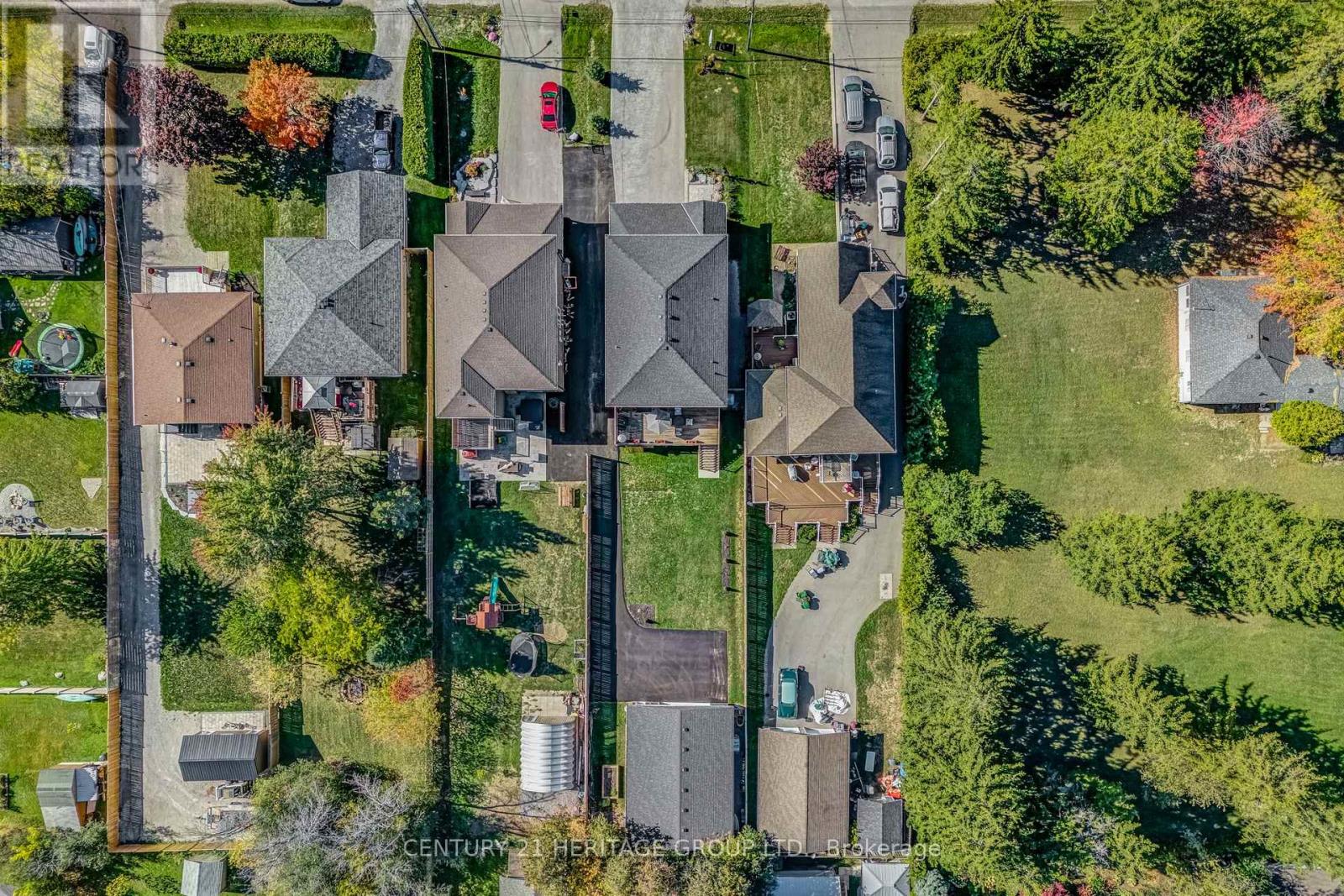 807a Montsell Avenue, Georgina, Ontario  L0E 1S0 - Photo 37 - N12127308