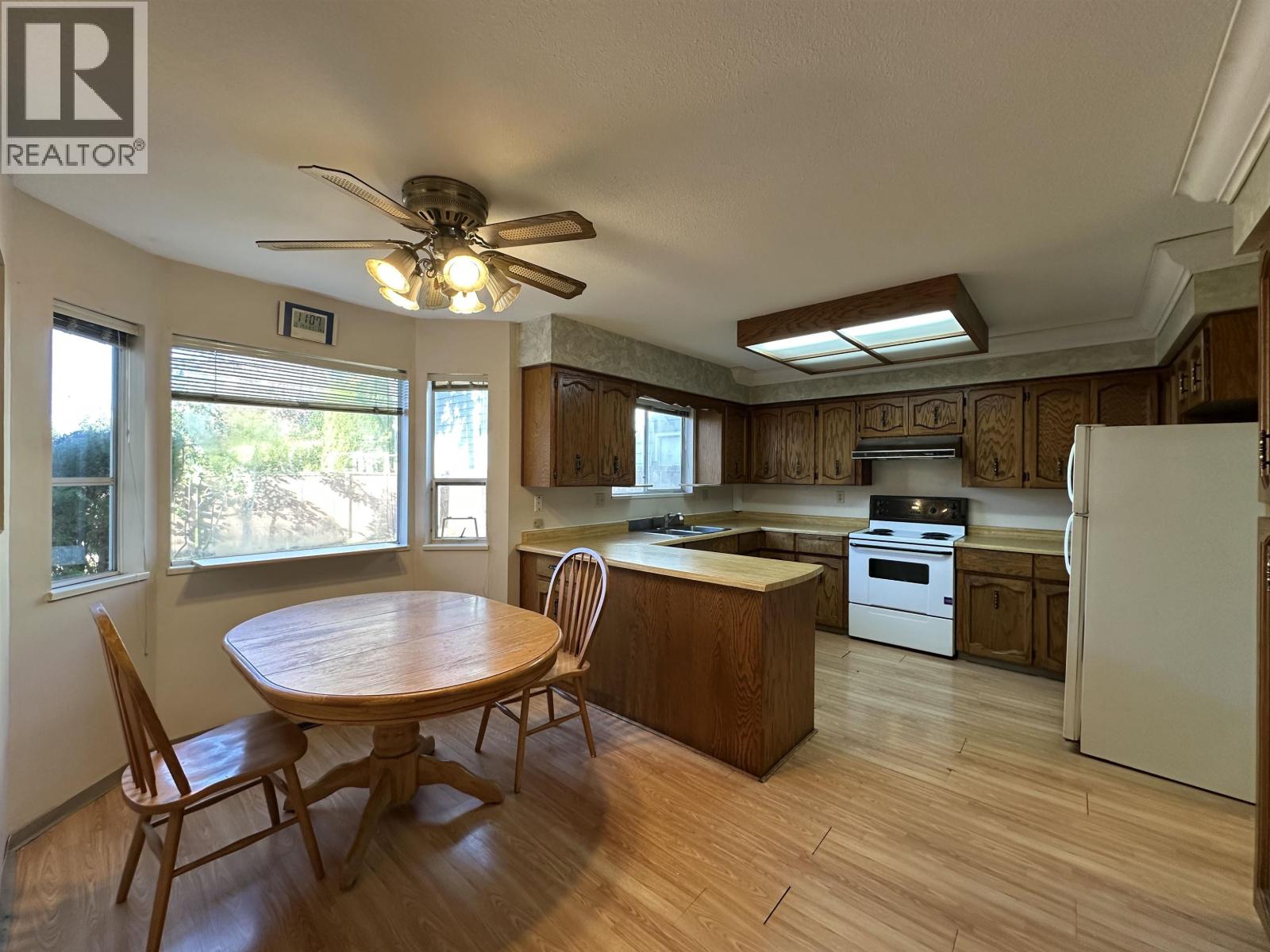 8691 Doulton Place, Richmond, British Columbia  V7C 5A3 - Photo 2 - R3059329