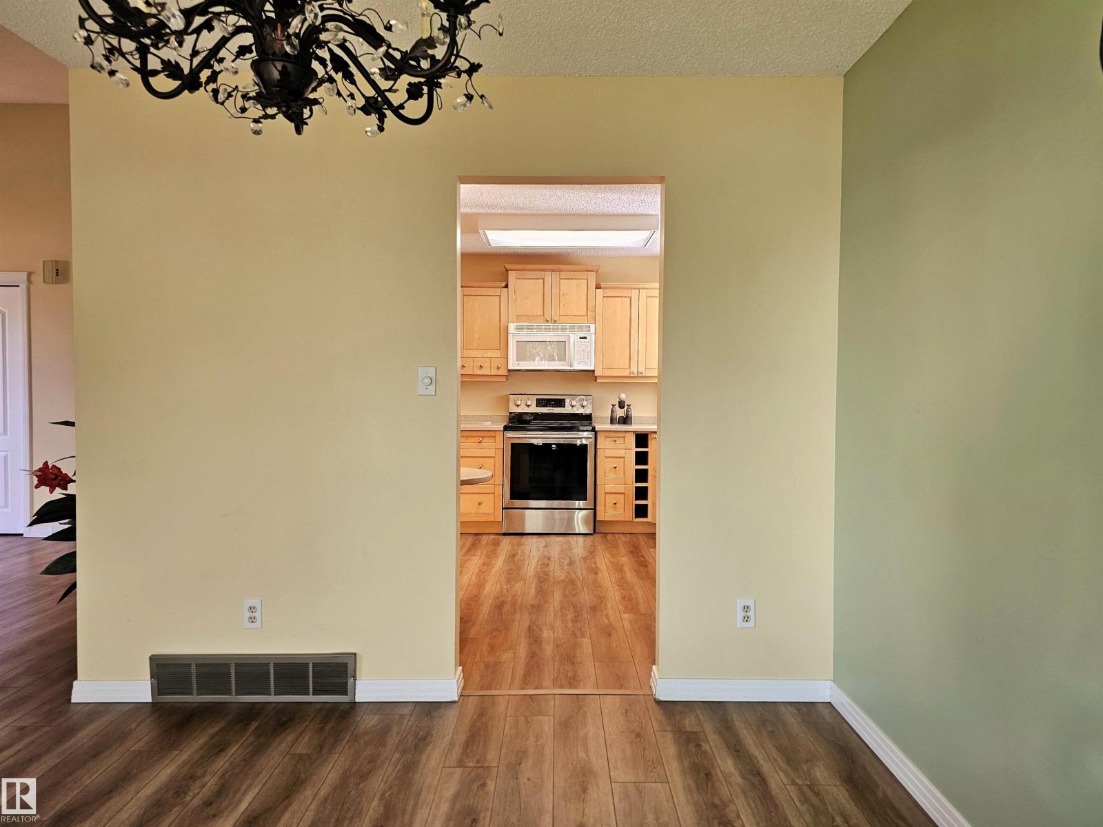 8223 189a St Nw, Edmonton, Alberta  T5T 4Z7 - Photo 13 - E4462547