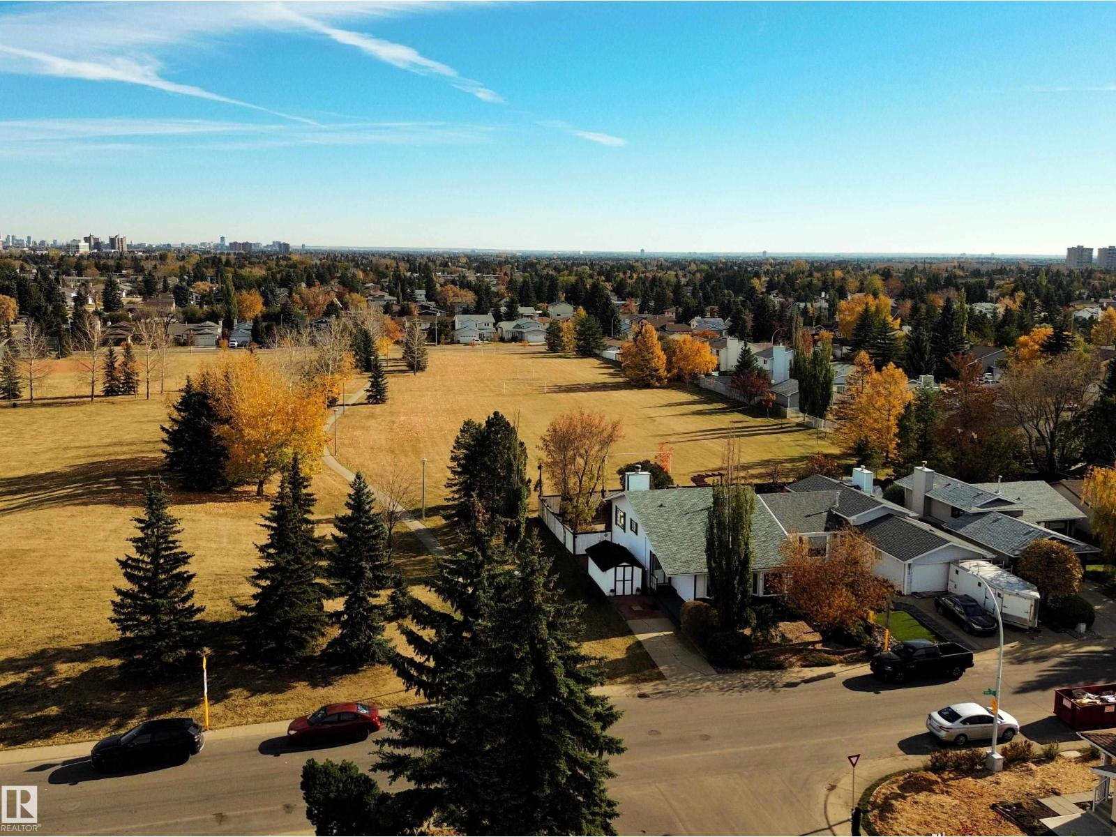8223 189a St Nw, Edmonton, Alberta  T5T 4Z7 - Photo 2 - E4462547