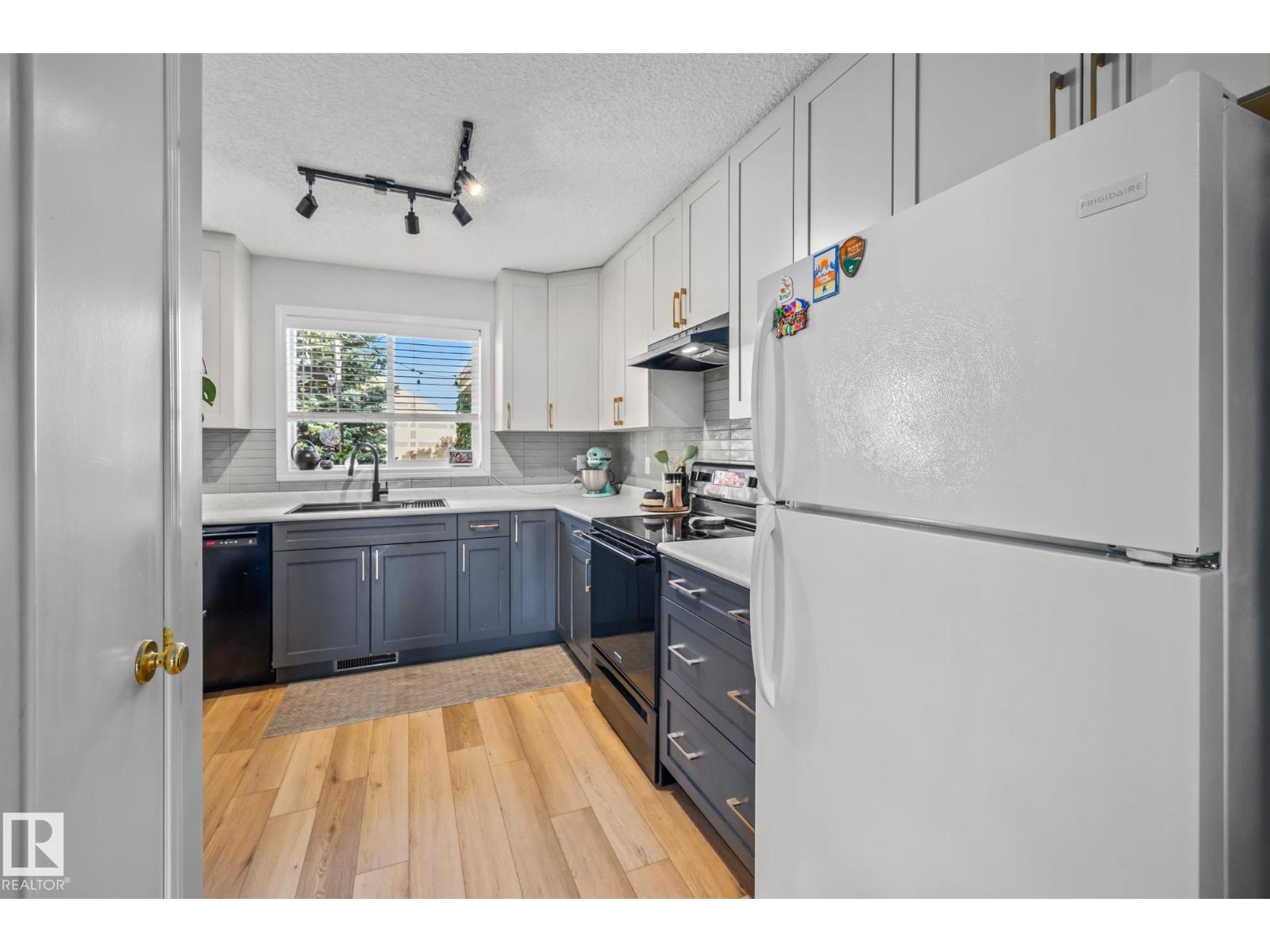 1606 Jamha Rd Nw, Edmonton, Alberta  T6L 6V7 - Photo 10 - E4462549