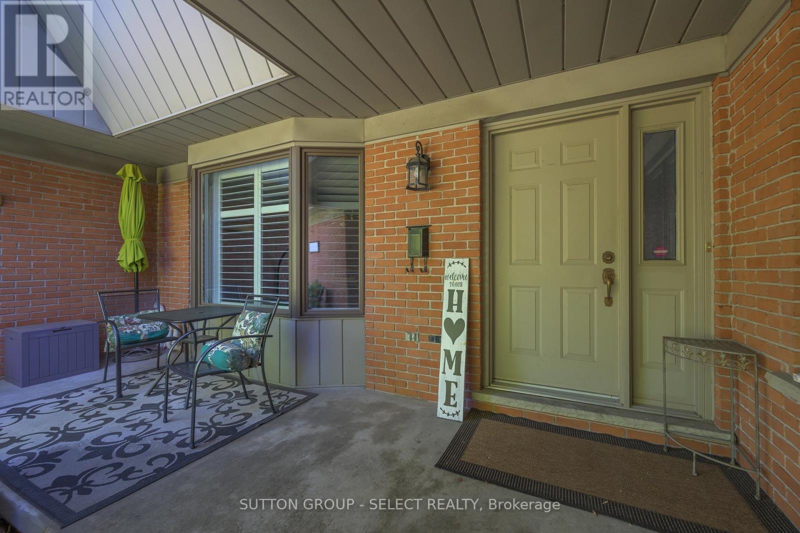 28 - 40 Quinella Drive, London South, Ontario  N6K 4K9 - Photo 3 - X12468933