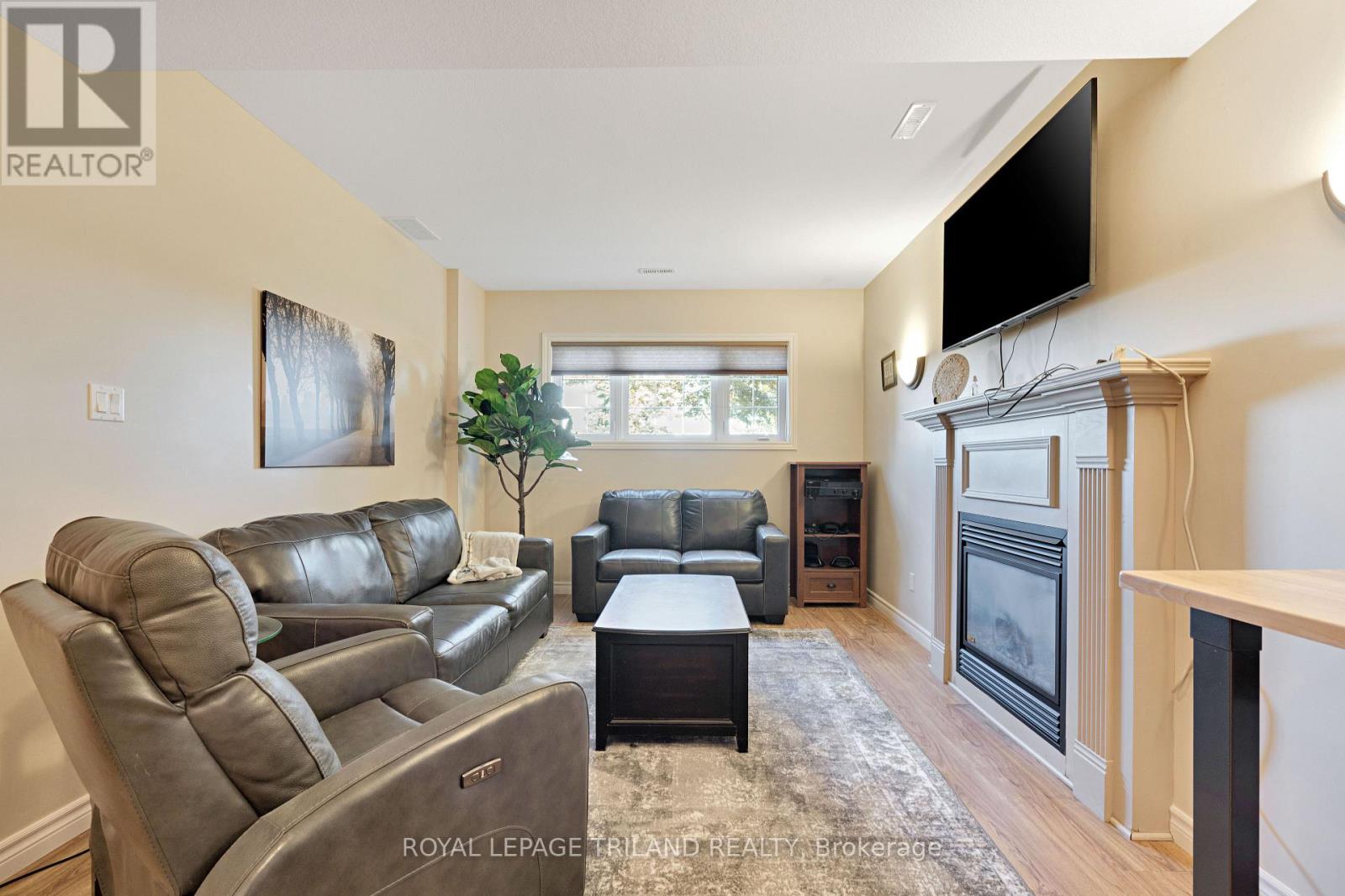 3805 Trillium Drive, Southwest Middlesex, Ontario  N0L 1M0 - Photo 31 - X12468975