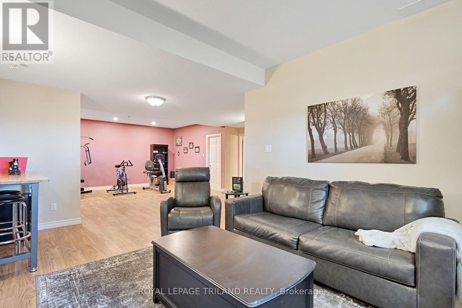 3805 Trillium Drive, Southwest Middlesex, Ontario  N0L 1M0 - Photo 32 - X12468975