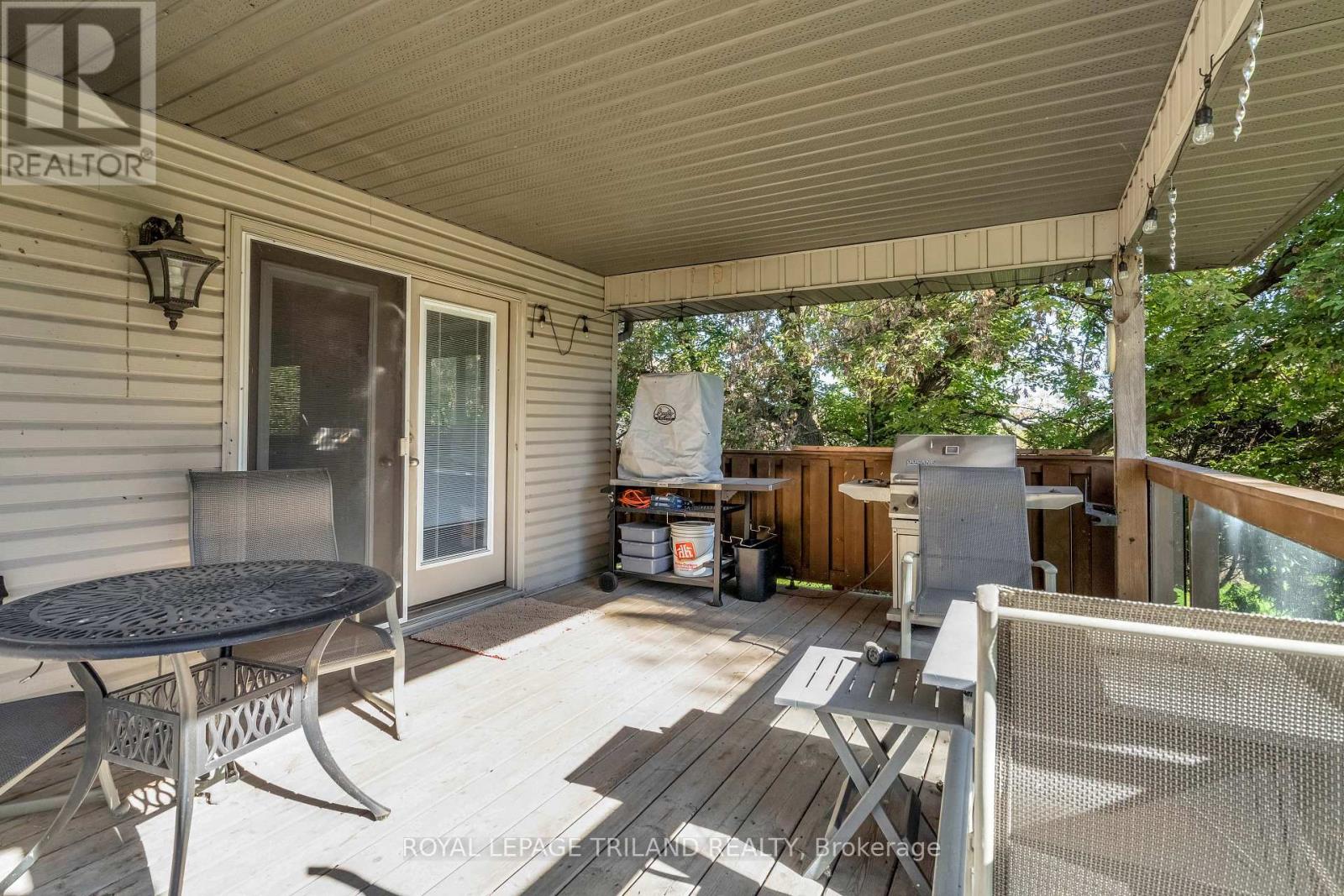 3805 Trillium Drive, Southwest Middlesex, Ontario  N0L 1M0 - Photo 44 - X12468975
