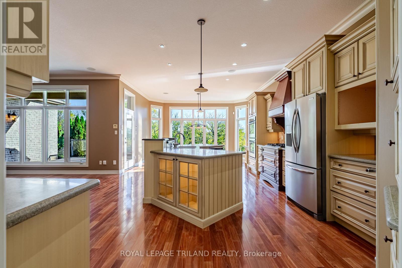 2893 Catherine Street, Thames Centre, Ontario  N0L 1G4 - Photo 18 - X12468995