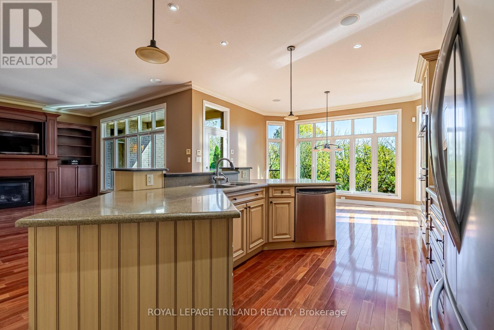 2893 Catherine Street, Thames Centre, Ontario  N0L 1G4 - Photo 19 - X12468995