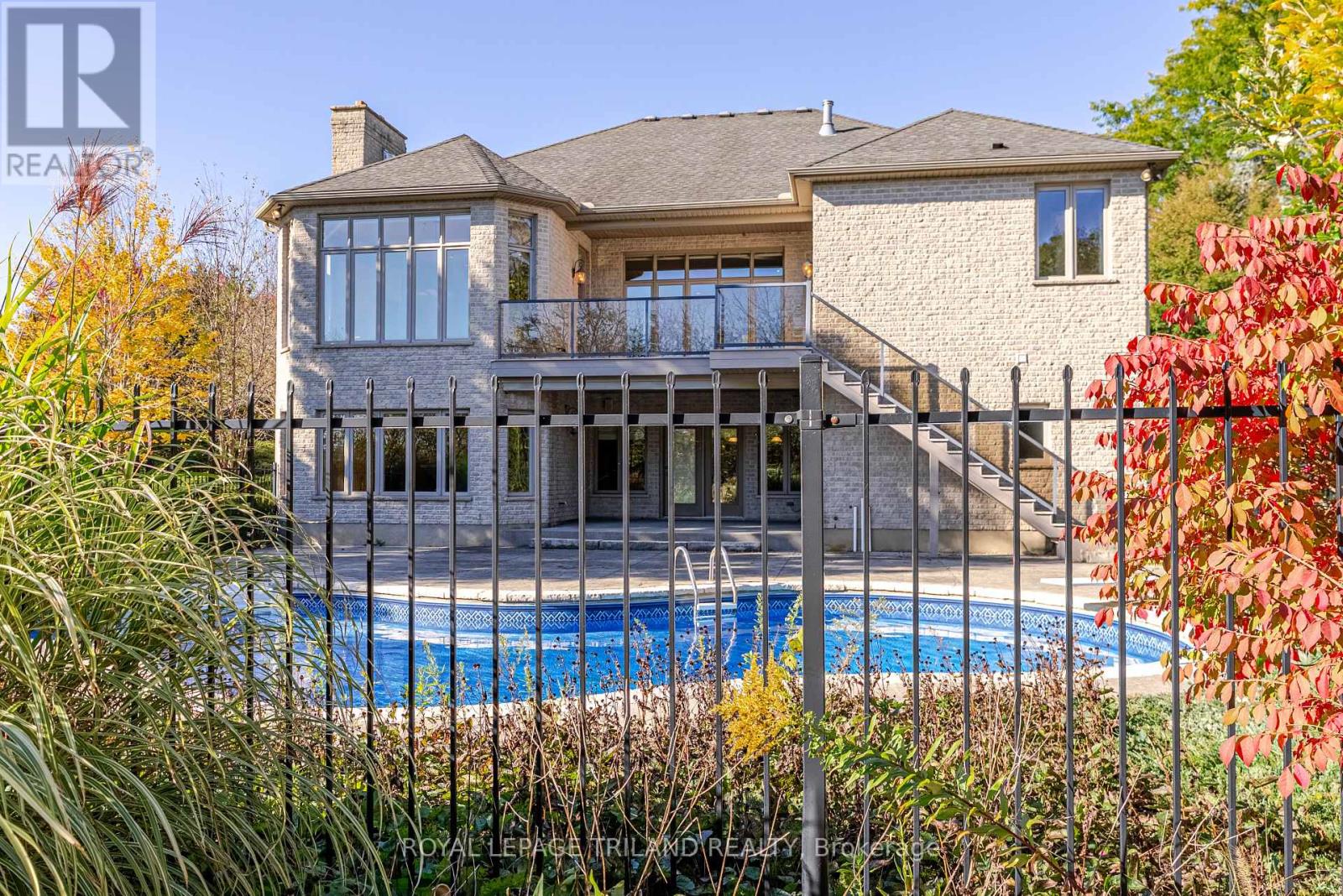 2893 Catherine Street, Thames Centre, Ontario  N0L 1G4 - Photo 3 - X12468995