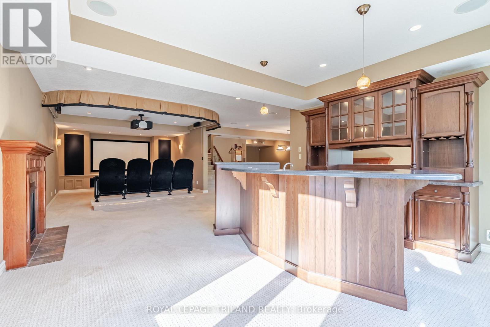 2893 Catherine Street, Thames Centre, Ontario  N0L 1G4 - Photo 38 - X12468995