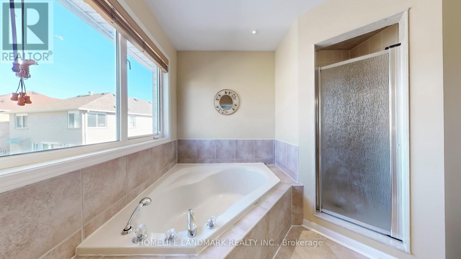 152 America Avenue, Vaughan, Ontario  L6A 3E8 - Photo 18 - N12465241