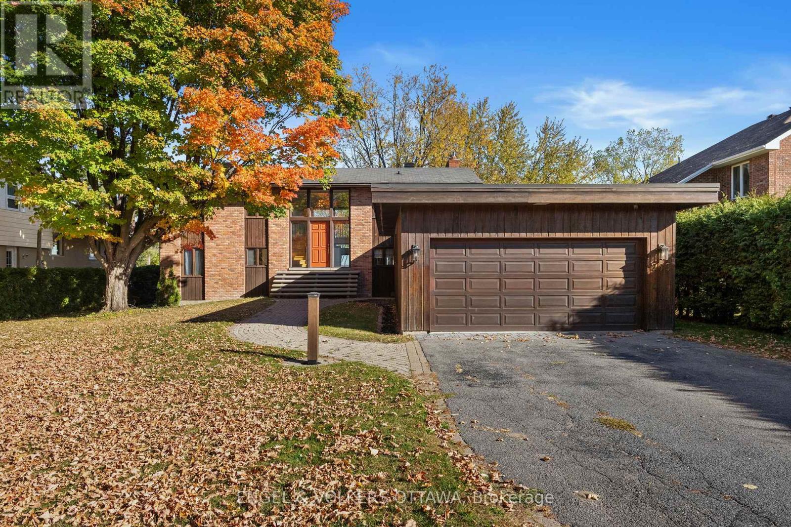 263 GRANDVIEW ROAD, Ottawa, Ontario
