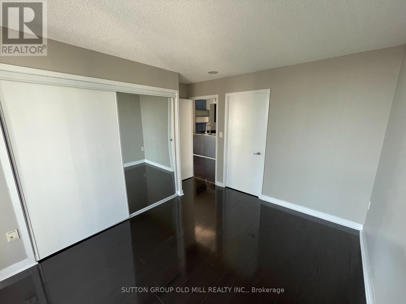 3610 - 11 Brunel Court, Toronto, Ontario  M5V 3Y3 - Photo 17 - C12468823