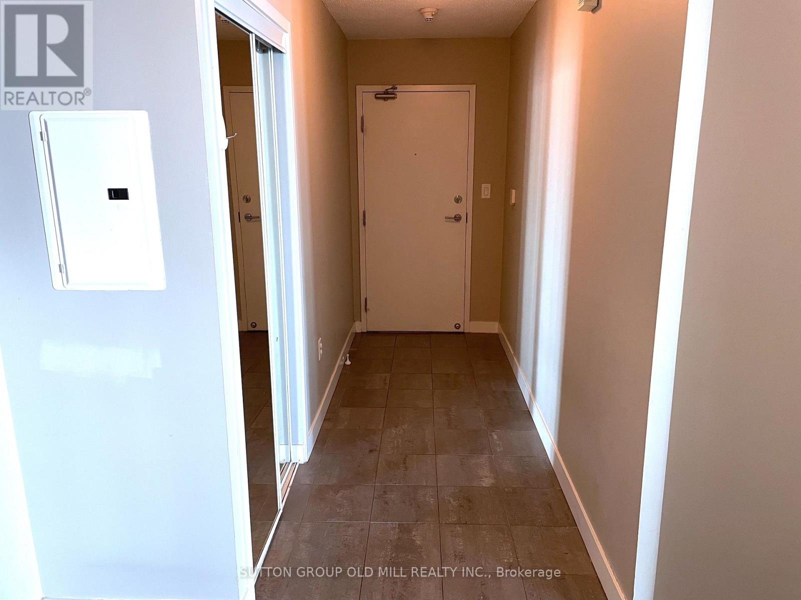 3610 - 11 Brunel Court, Toronto, Ontario  M5V 3Y3 - Photo 21 - C12468823