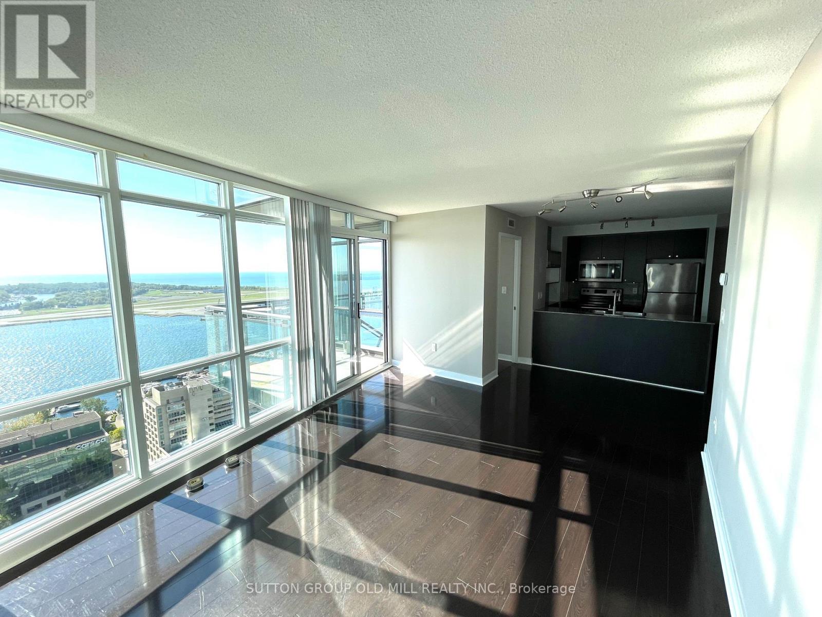 3610 - 11 Brunel Court, Toronto, Ontario  M5V 3Y3 - Photo 6 - C12468823