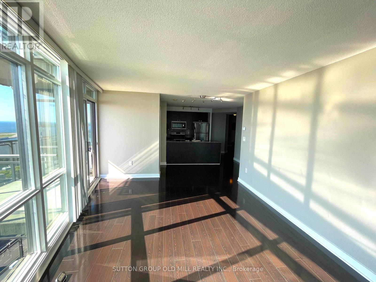 3610 - 11 Brunel Court, Toronto, Ontario  M5V 3Y3 - Photo 7 - C12468823