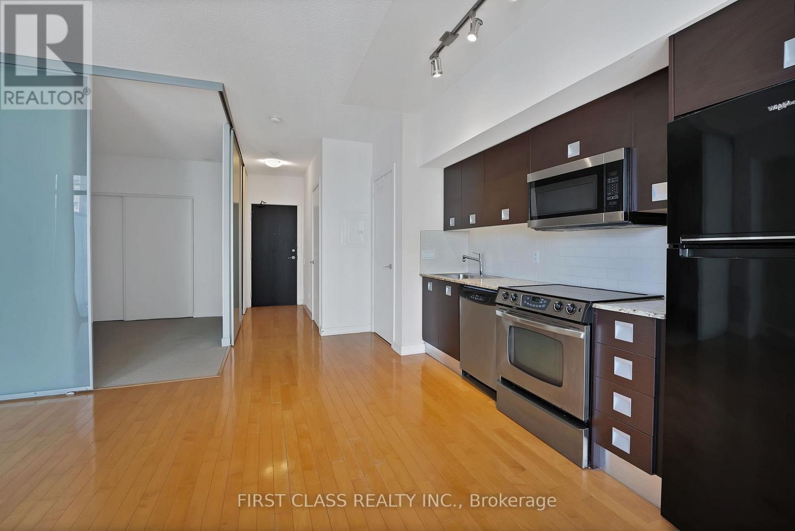 1502 - 33 Charles Street E, Toronto, Ontario  M4Y 1R9 - Photo 7 - C12468834