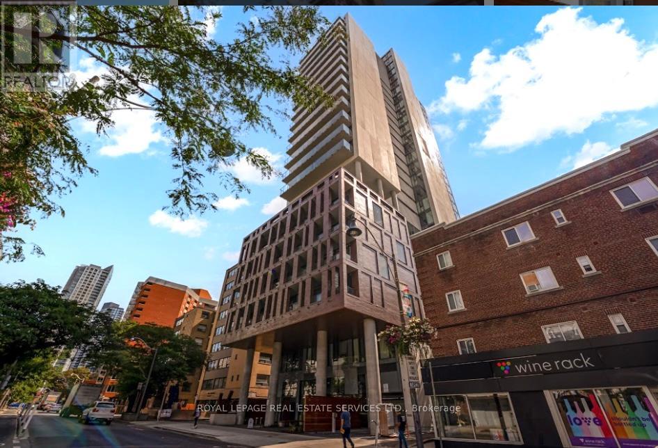 203 - 81 WELLESLEY STREET E, Toronto, Ontario