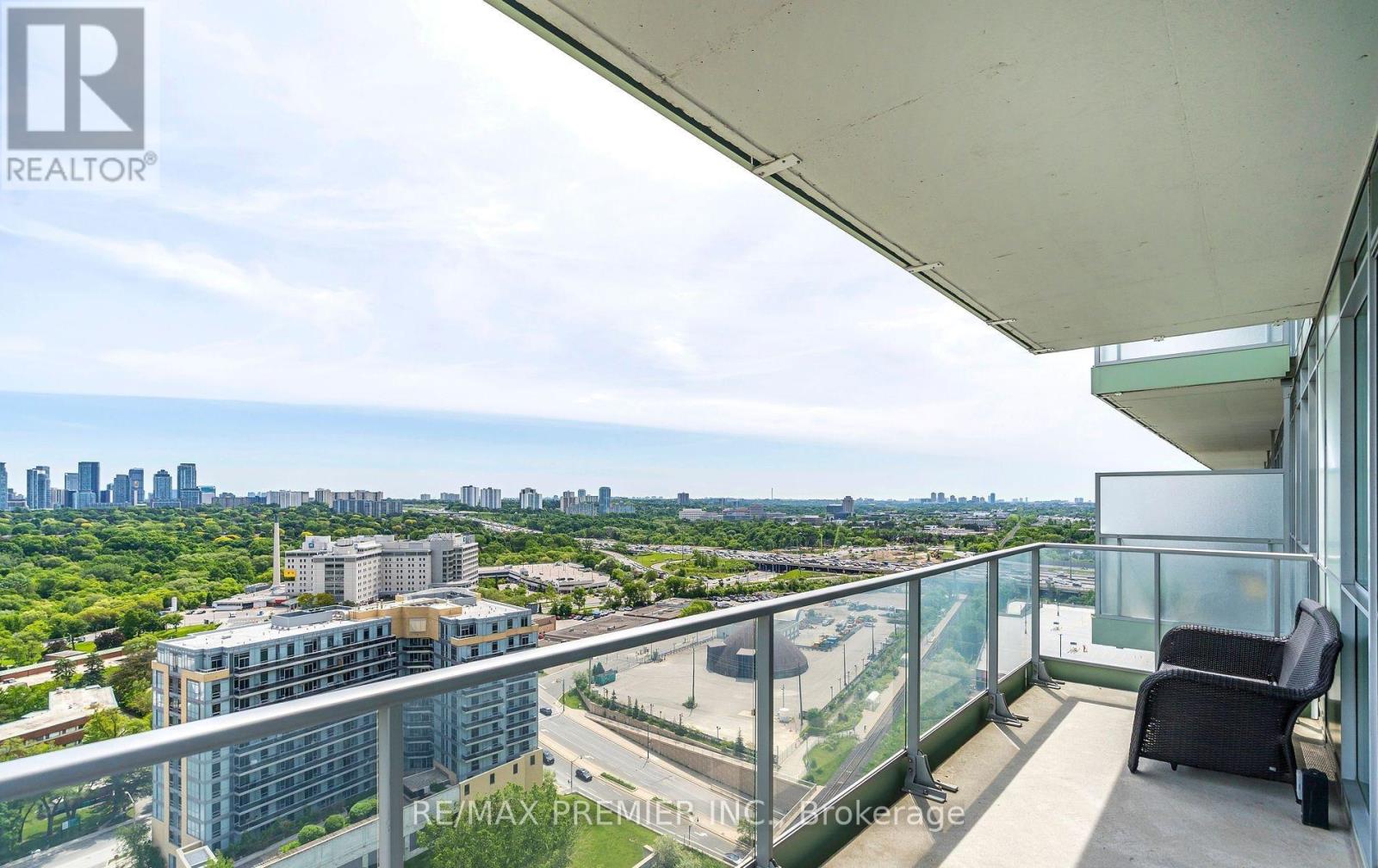 2202 - 33 Singer Court, Toronto, Ontario  M2K 0B4 - Photo 17 - C12468875