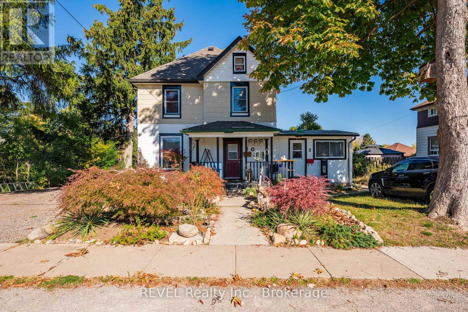 51 Mccain Street, Port Colborne, Ontario  L3K 3P7 - Photo 1 - X12468934