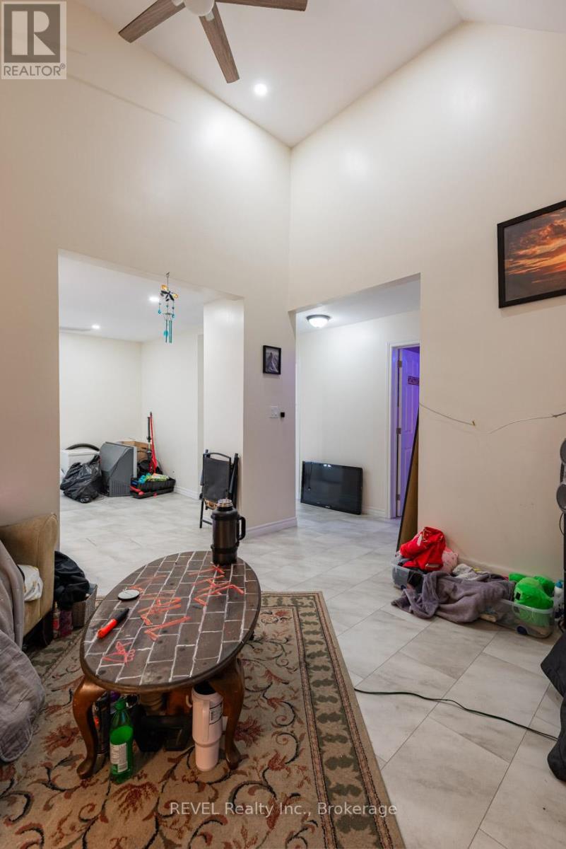 51 Mccain Street, Port Colborne, Ontario  L3K 3P7 - Photo 11 - X12468934