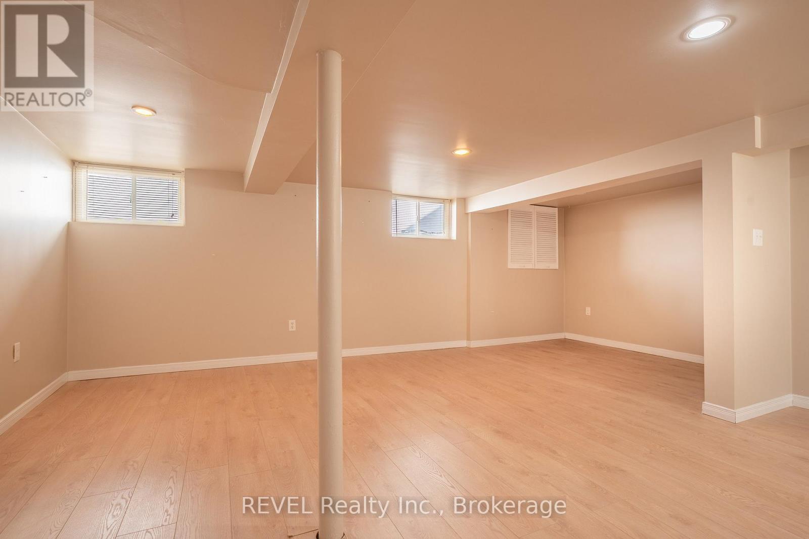 53 Randolph Street, Welland, Ontario  L3B 4C3 - Photo 23 - X12468945