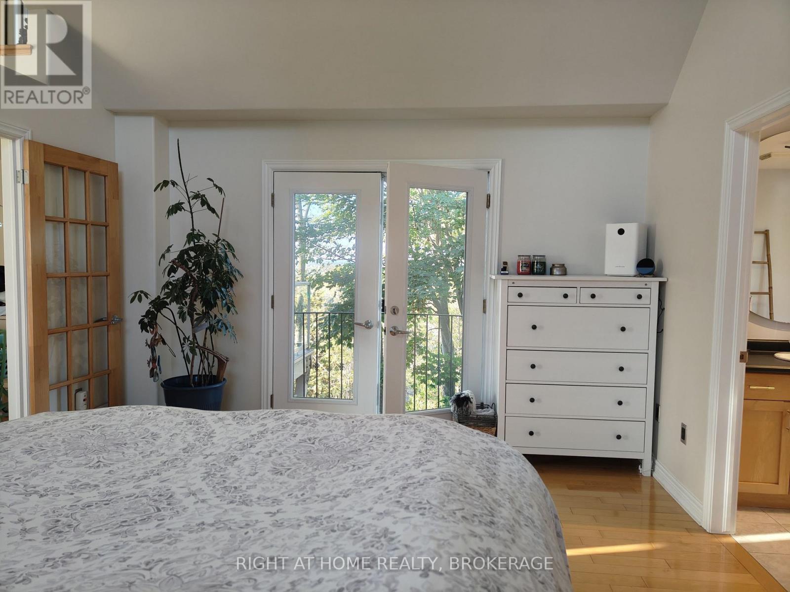22 Ursula Avenue, St. Catharines, Ontario  L2T 1T1 - Photo 30 - X12469003