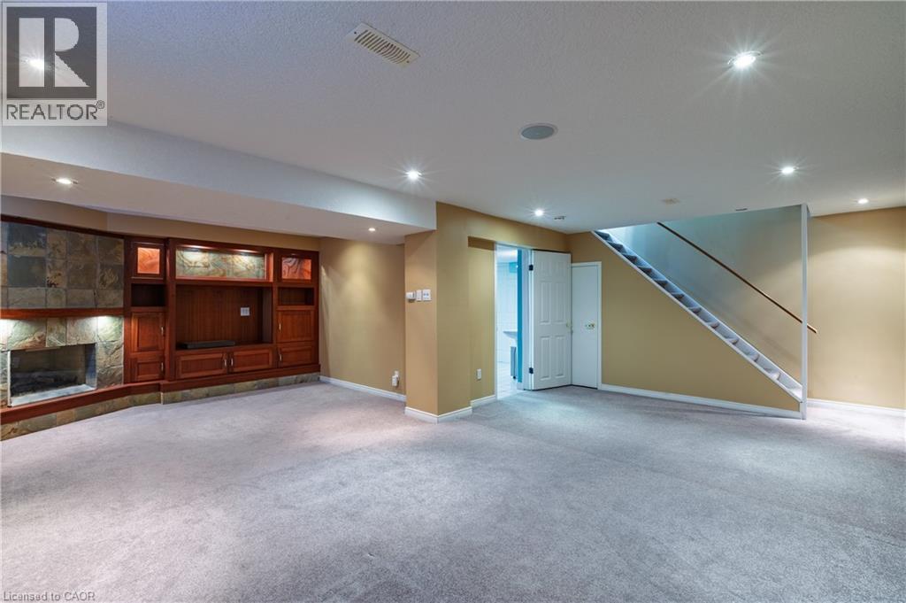 48 Windermere Court, Kitchener, Ontario  N2N 2W4 - Photo 29 - 40780133