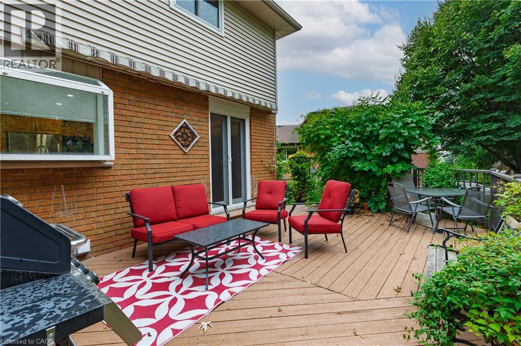 48 Windermere Court, Kitchener, Ontario  N2N 2W4 - Photo 38 - 40780133