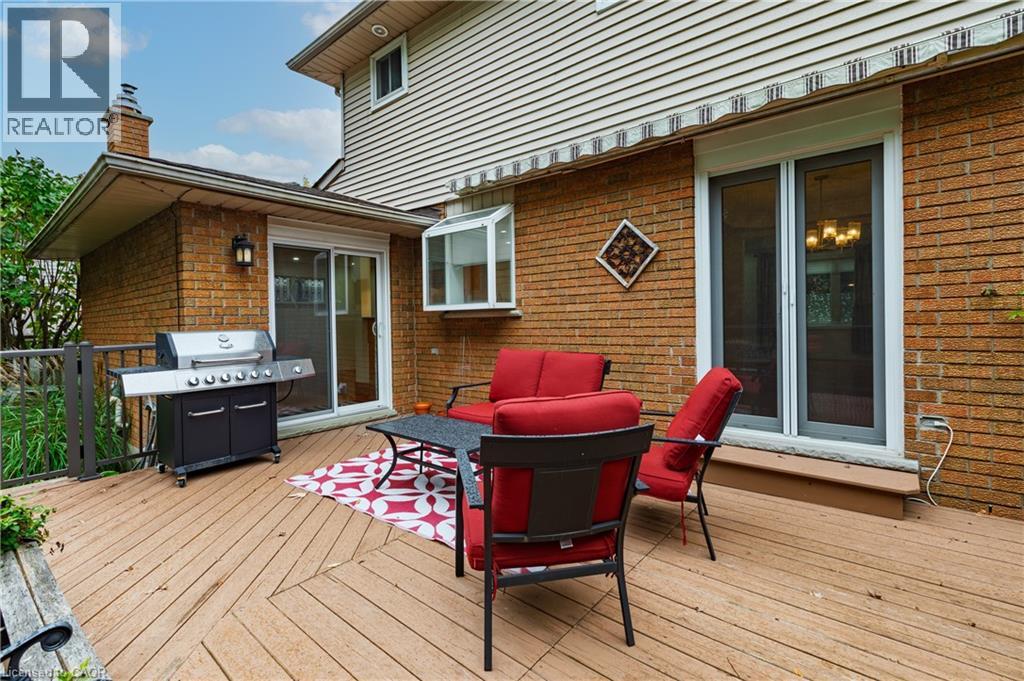 48 Windermere Court, Kitchener, Ontario  N2N 2W4 - Photo 39 - 40780133