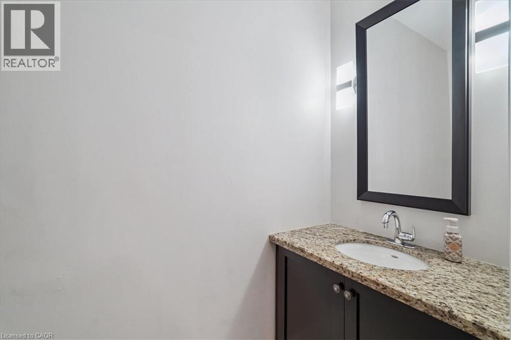 5070 Fairview Street Unit# 102, Burlington, Ontario  L7L 0B8 - Photo 17 - 40780001