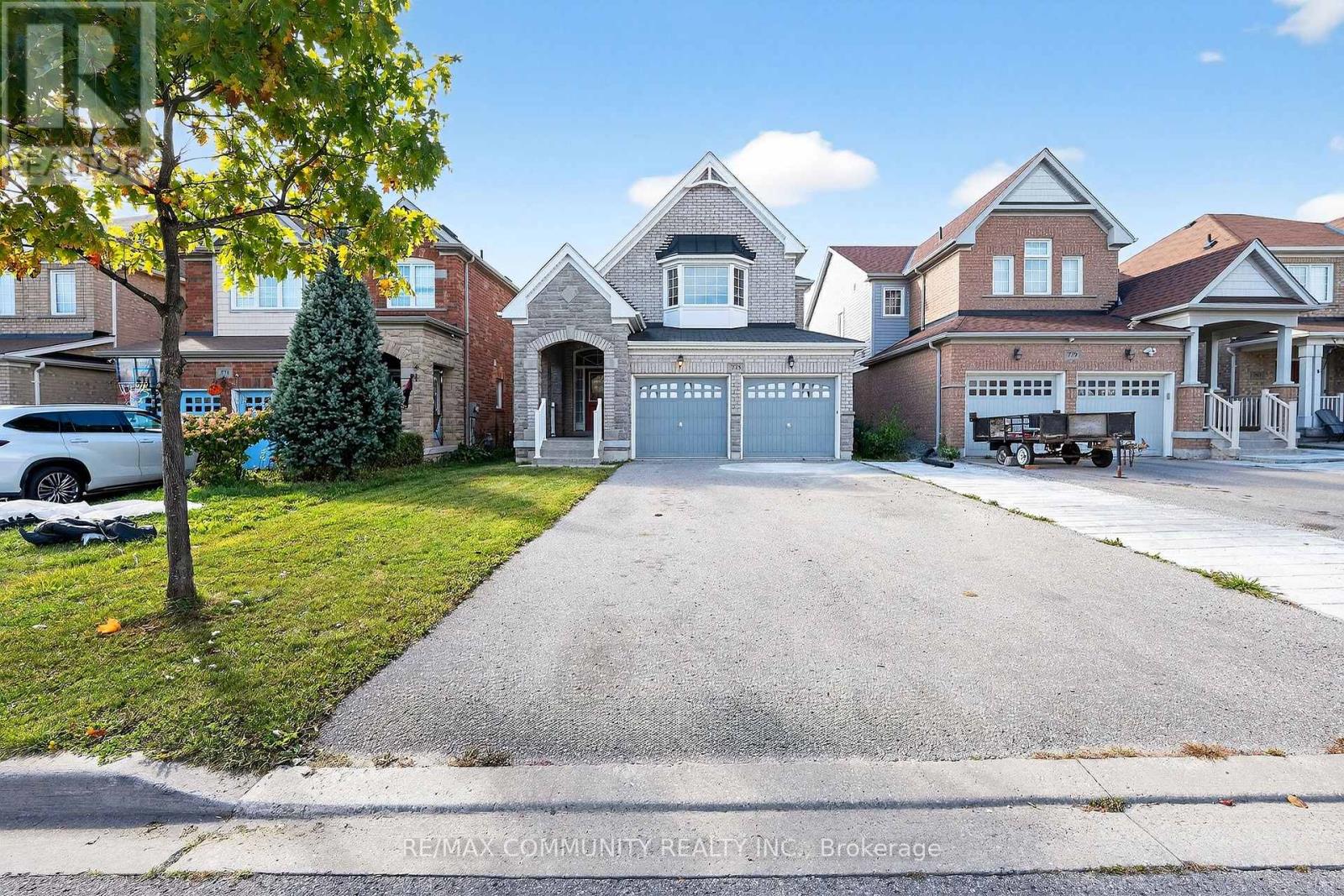 775 MCCUE DRIVE, Oshawa, Ontario
