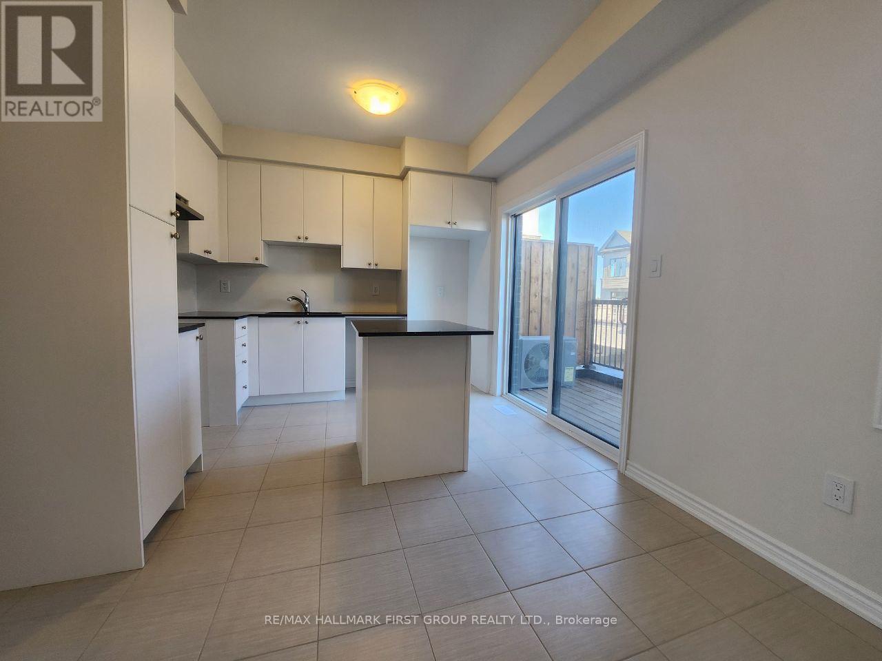 697 Alexander Knox Road, Pickering, Ontario  L0H 1J0 - Photo 12 - E12468893