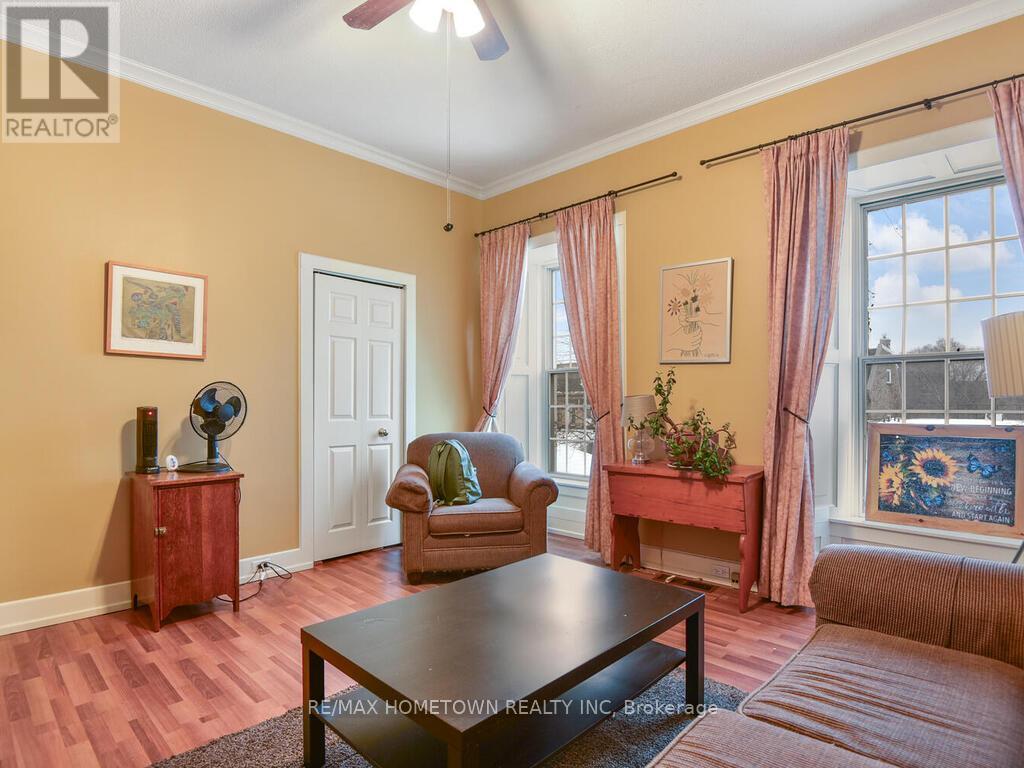 64 King Street E, Brockville, Ontario  K6V 1B3 - Photo 34 - X12468916