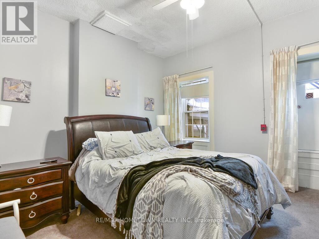 64 King Street E, Brockville, Ontario  K6V 1B3 - Photo 38 - X12468916