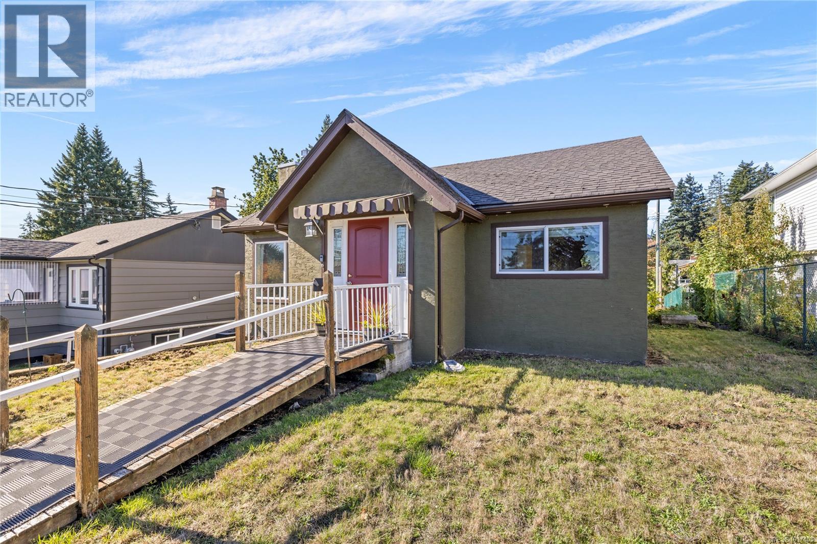 765 Short Ave, Nanaimo, British Columbia  V9R 4L6 - Photo 2 - 1017403