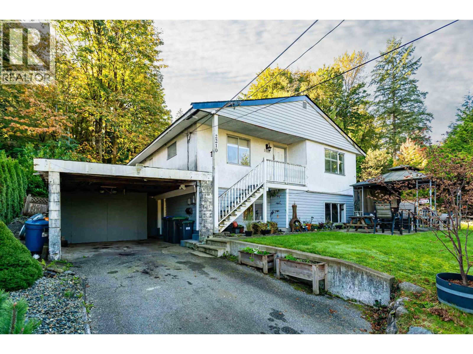 2210 Hope Street, Port Moody, British Columbia  V3H 3E4 - Photo 3 - R3059546