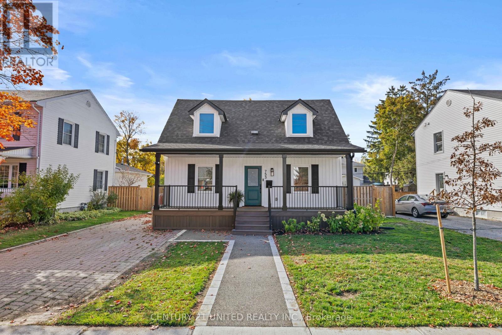 753 Chesterfield Avenue, Peterborough, Ontario  K9H 4Y1 - Photo 1 - X12468903