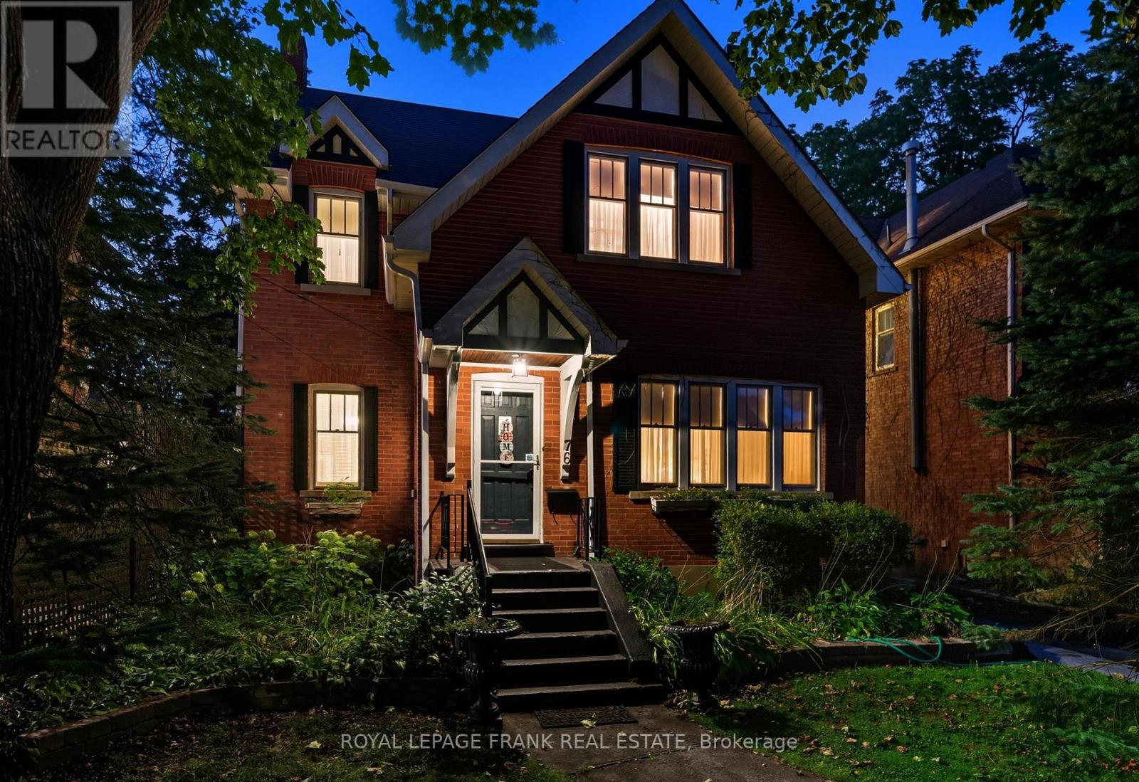 76 Bond Street W, Kawartha Lakes, Ontario  K9V 3R4 - Photo 3 - X12468918