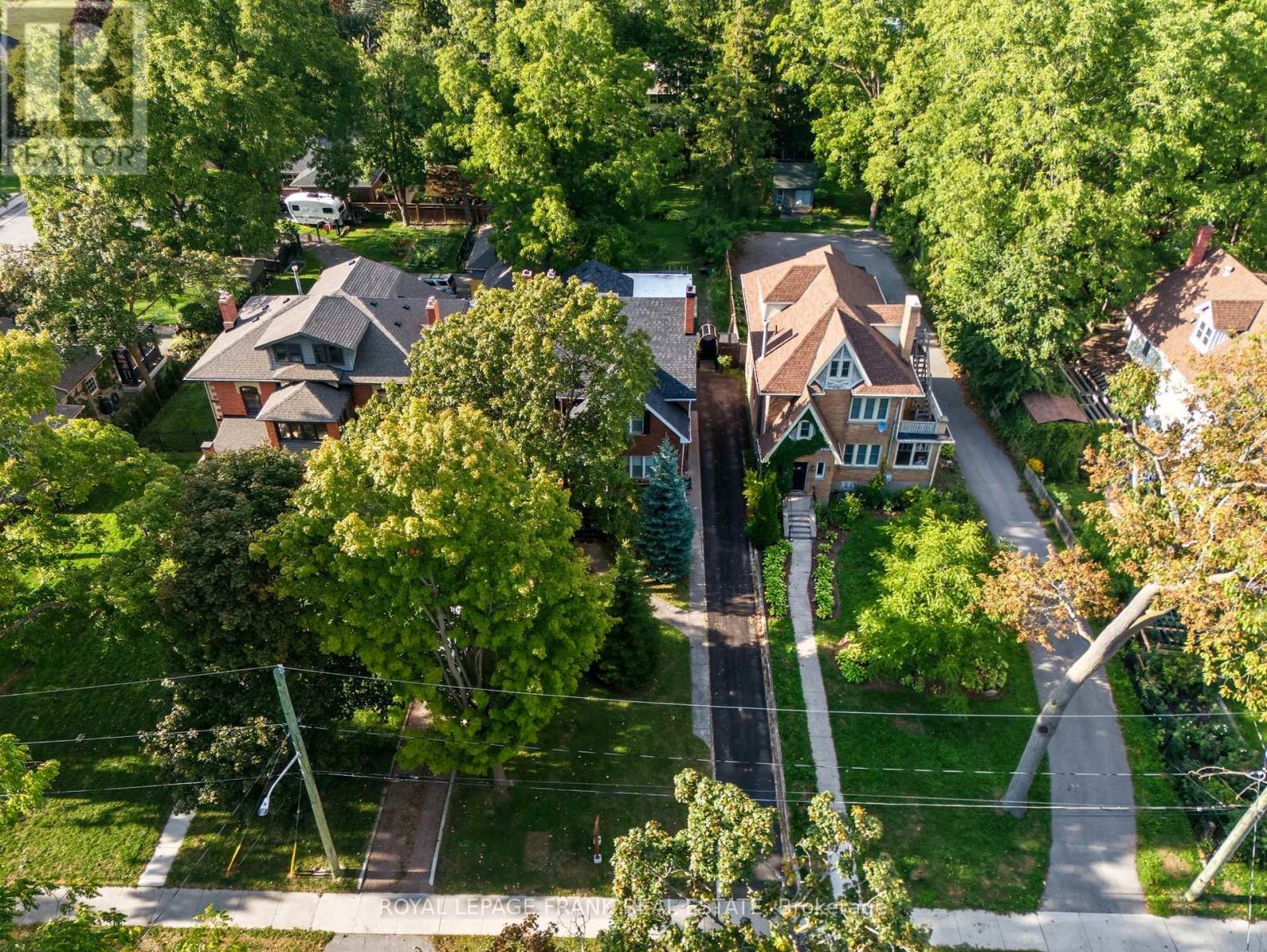 76 Bond Street W, Kawartha Lakes, Ontario  K9V 3R4 - Photo 43 - X12468918